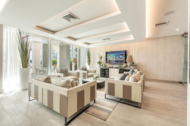 300 SE 5th Avenue 8140, Boca Raton, FL 33432