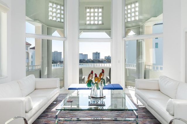 300 SE 5th Avenue 8140, Boca Raton, FL 33432