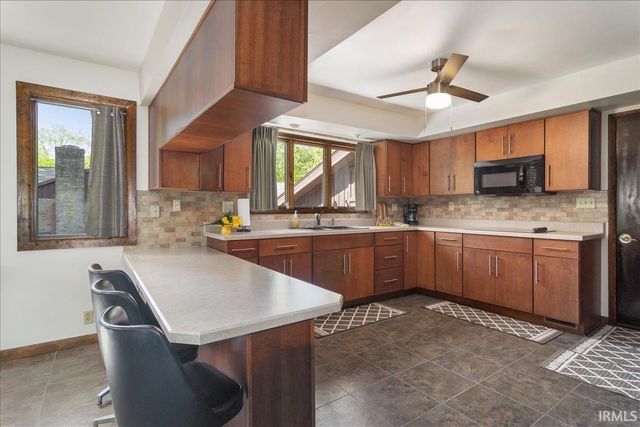 802 Wilson Avenue, Princeton, IN 47670
