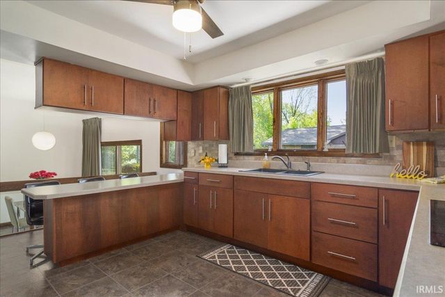 802 Wilson Avenue, Princeton, IN 47670