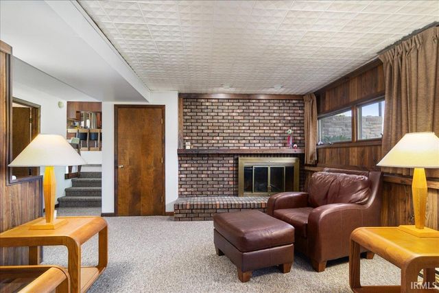 802 Wilson Avenue, Princeton, IN 47670