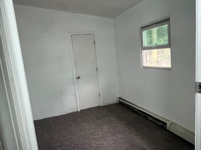 16 Doe Place, Staten Island, NY 10310