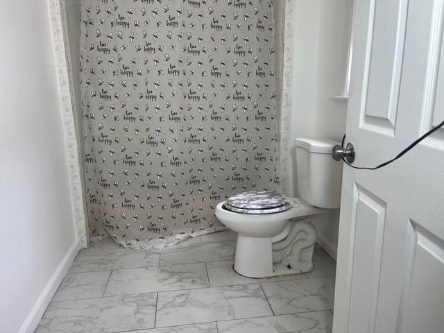 16 Doe Place, Staten Island, NY 10310