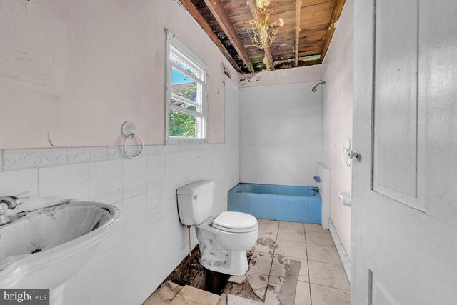2528 MARKET ST, Port Norris, NJ 08349