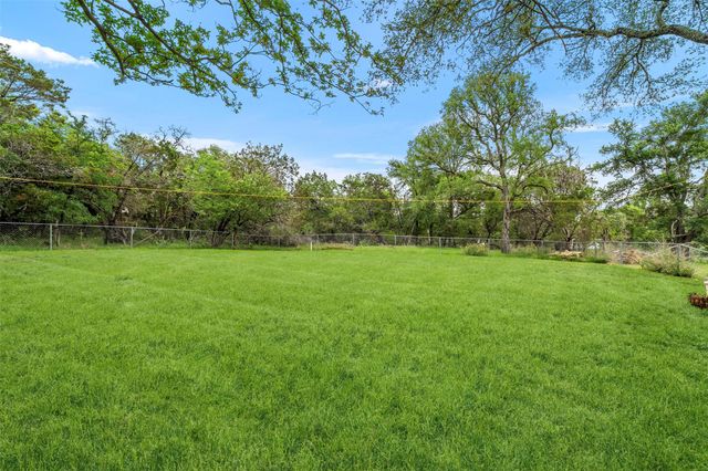 51 Cliffside CIR, Belton, TX 76513