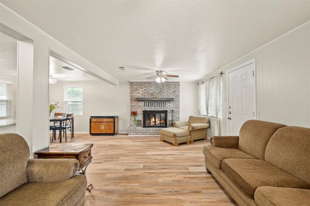 51 Cliffside CIR, Belton, TX 76513