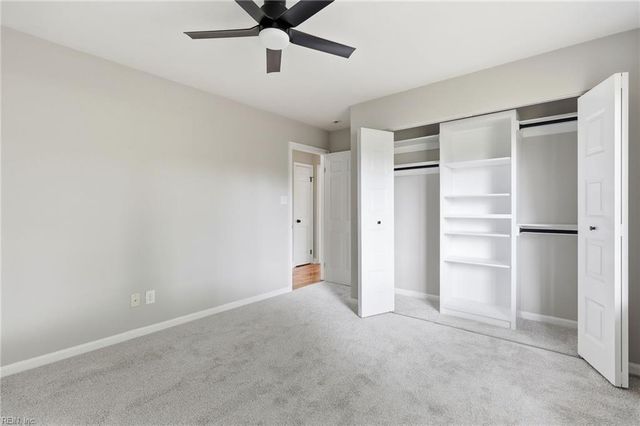 816 Moffat LN, Virginia Beach, VA 23464
