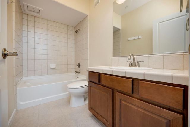7910 Walerga Rd #706, Antelope, CA 95843