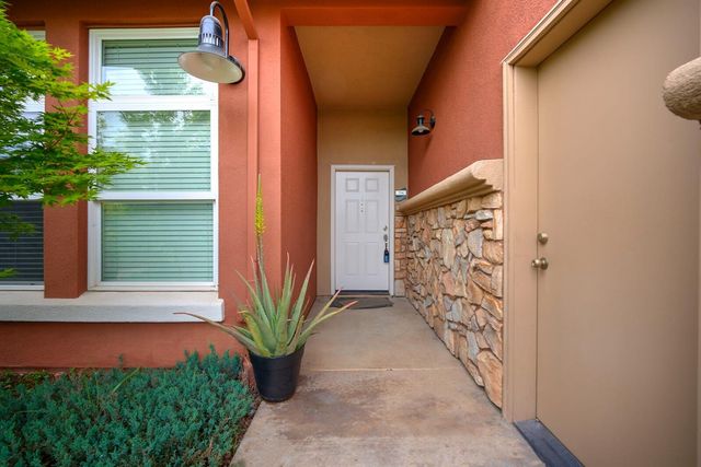 7910 Walerga Rd #706, Antelope, CA 95843