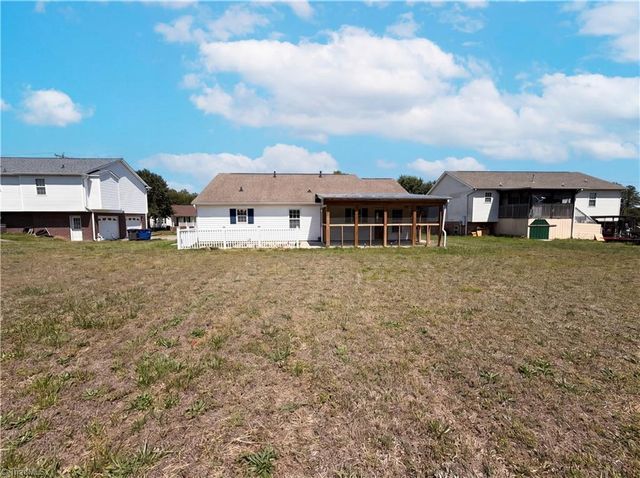 4528 Lasley Drive, Winston-salem, NC 27105