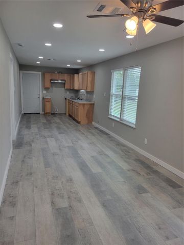 5109 Earline Street, Houston, TX 77016