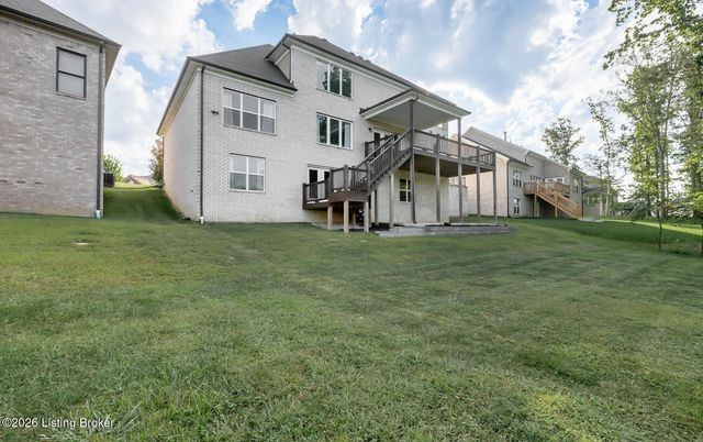 17400 Shakes Creek Dr, Louisville, KY 40023