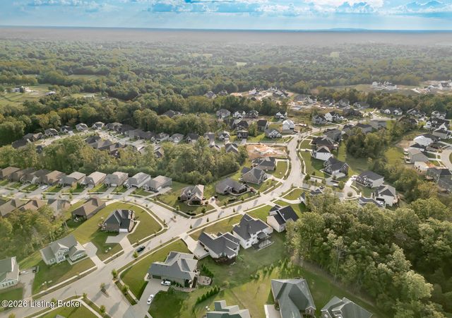 17400 Shakes Creek Dr, Louisville, KY 40023