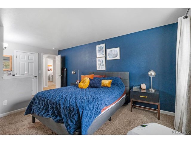 4432 Elkhart St, Denver, CO 80239