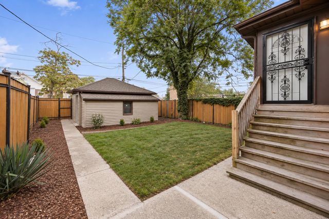 1217 N Mason Avenue, Chicago, IL 60651
