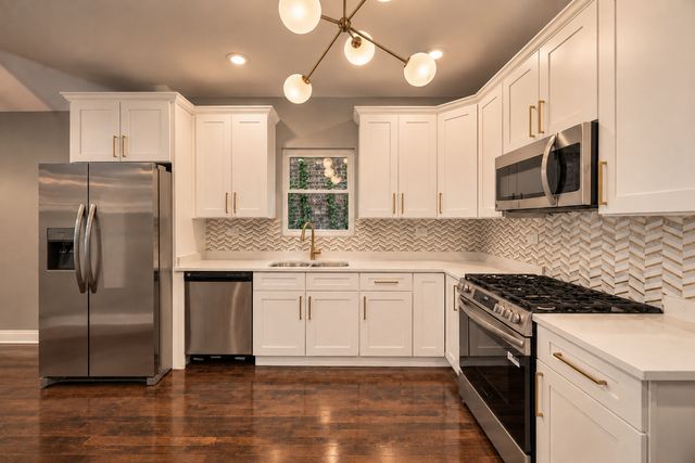 1217 N Mason Avenue, Chicago, IL 60651