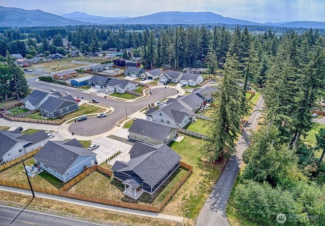 1112 Falcon Court, Everson, WA 98247