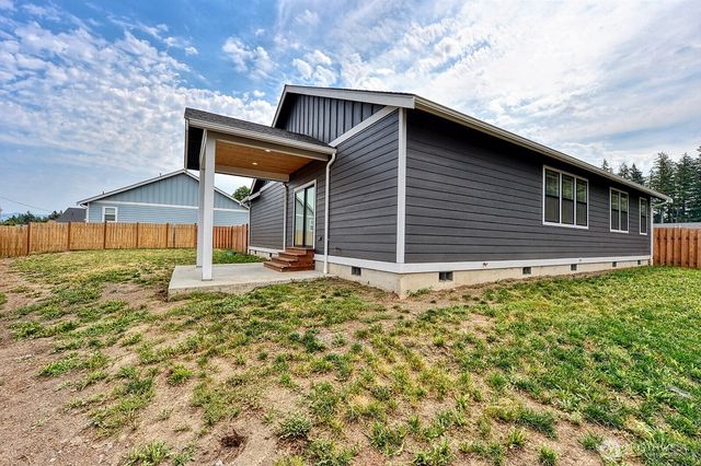 1112 Falcon Court, Everson, WA 98247