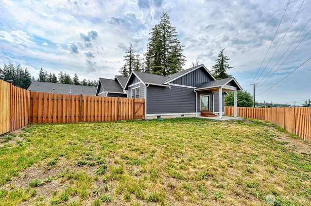1112 Falcon Court, Everson, WA 98247