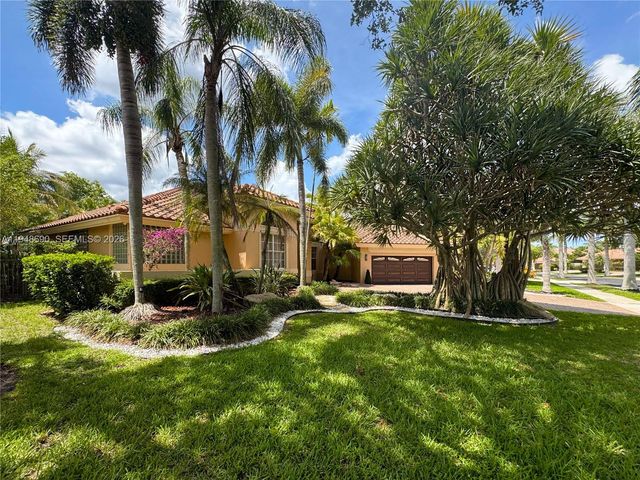 375 Sabal Way, Weston, FL 33326