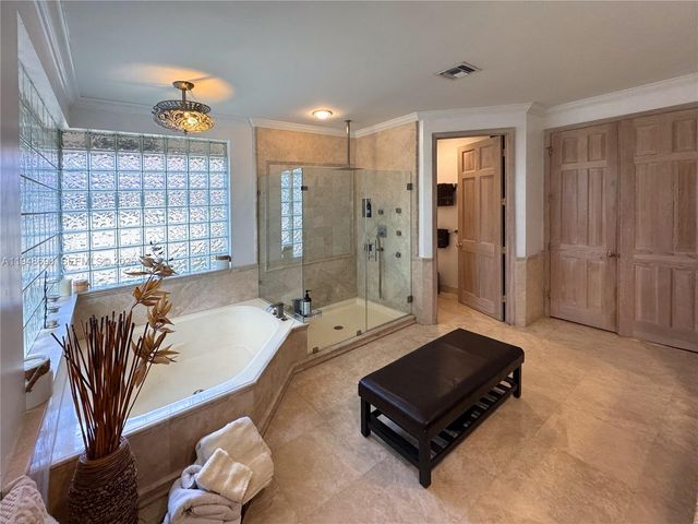 375 Sabal Way, Weston, FL 33326