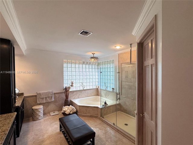 375 Sabal Way, Weston, FL 33326