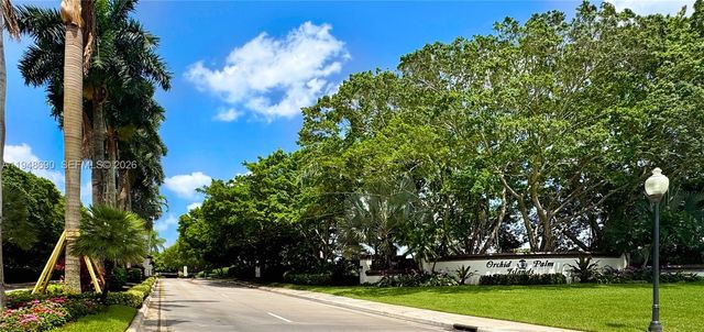 375 Sabal Way, Weston, FL 33326