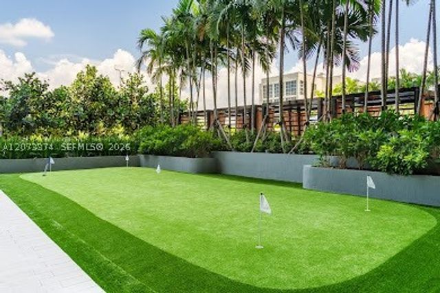 121 NE 34th St 1001, Miami, FL 33137