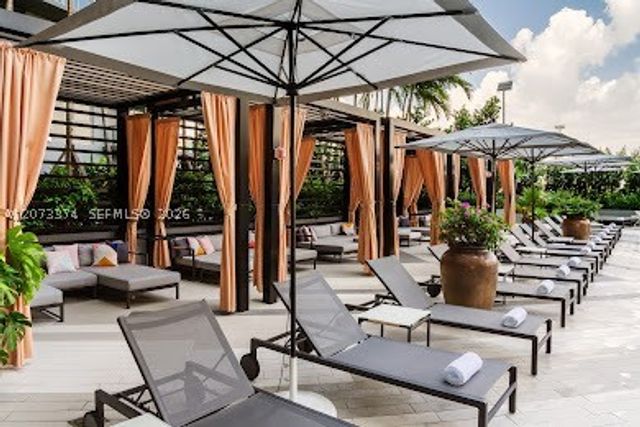 121 NE 34th St 1001, Miami, FL 33137