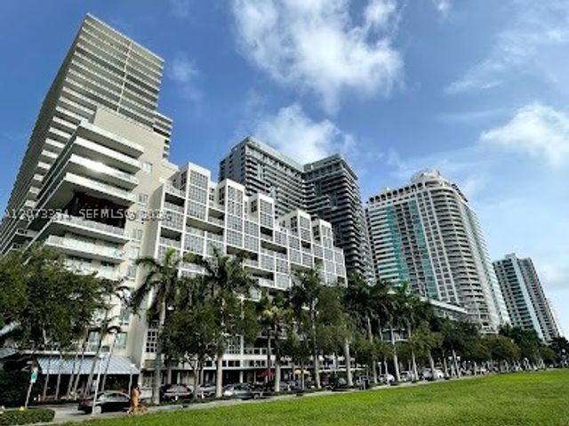 121 NE 34th St 1001, Miami, FL 33137