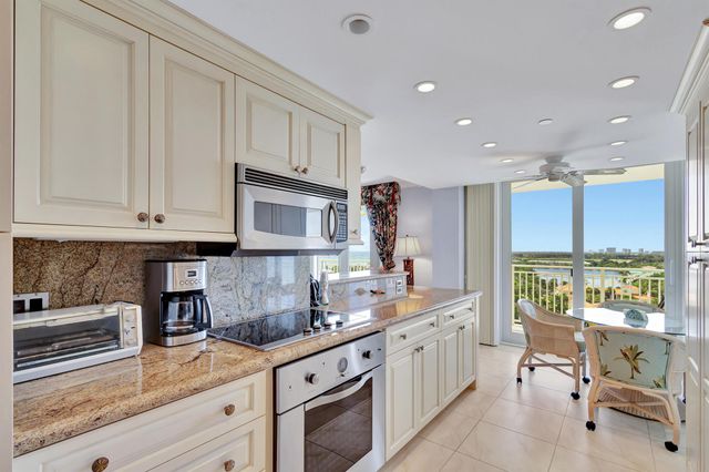 500 Ocean Drive W-11b, Juno Beach, FL 33408