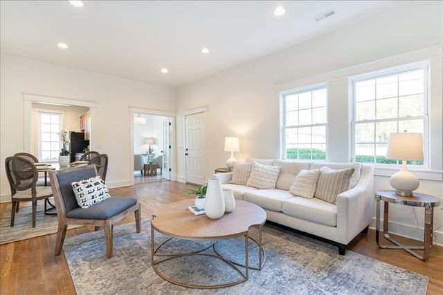 1411 10th Ave, N, Nashville, TN 37208