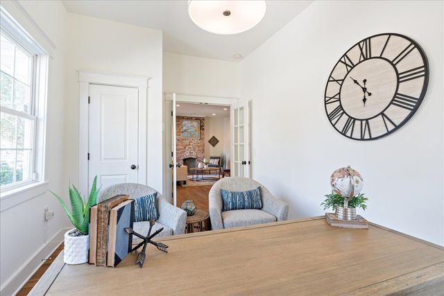 1411 10th Ave, N, Nashville, TN 37208