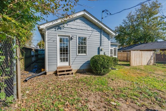 1411 10th Ave, N, Nashville, TN 37208