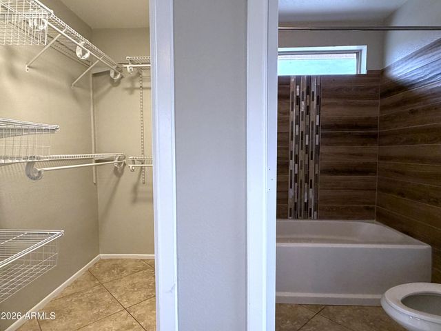 1139 N GRANITE Street, Gilbert, AZ 85234