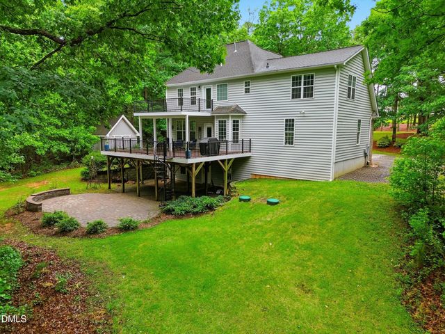 5008 Parkmore Drive, Holly Springs, NC 27540