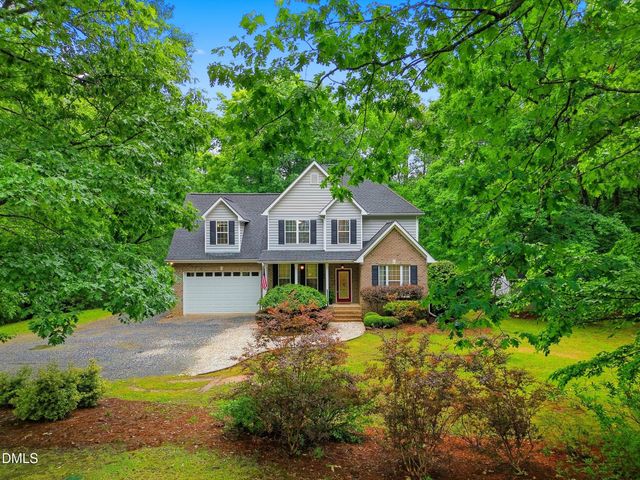 5008 Parkmore Drive, Holly Springs, NC 27540