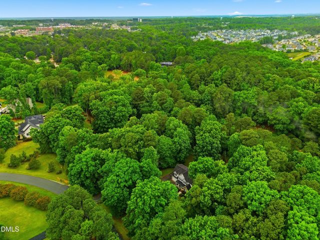 5008 Parkmore Drive, Holly Springs, NC 27540