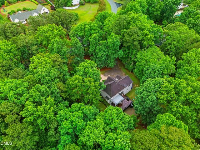 5008 Parkmore Drive, Holly Springs, NC 27540