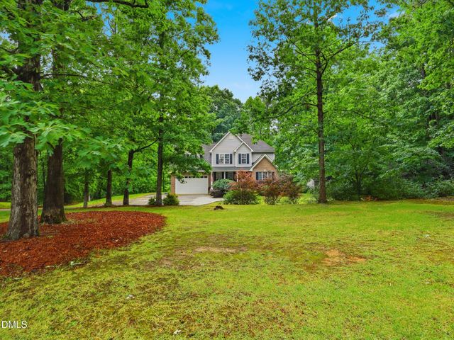 5008 Parkmore Drive, Holly Springs, NC 27540