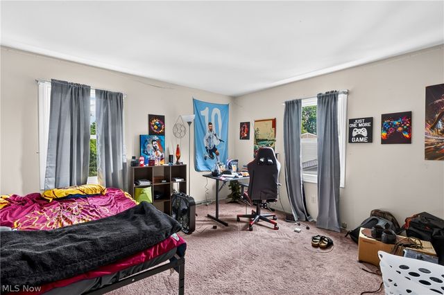 2801 Reeves Road NE, Warren, OH 44483