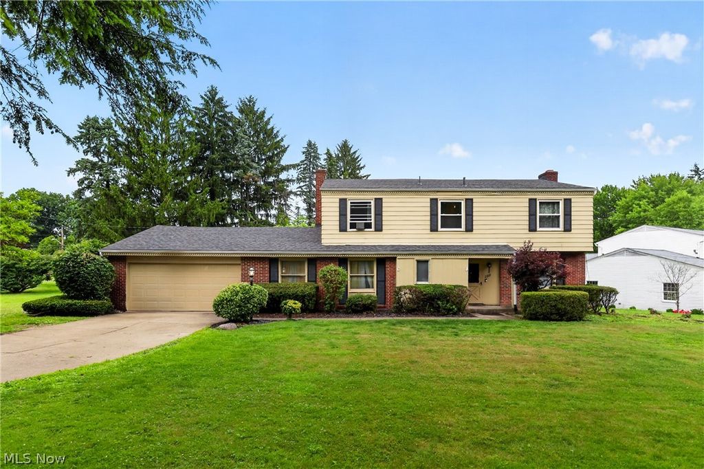 2801 Reeves Road NE, Warren, OH 44483