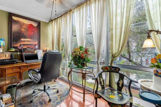 200 172nd St 319, Sunny Isles Beach, FL 33160