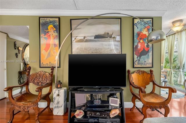 200 172nd St 319, Sunny Isles Beach, FL 33160