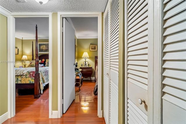 200 172nd St 319, Sunny Isles Beach, FL 33160