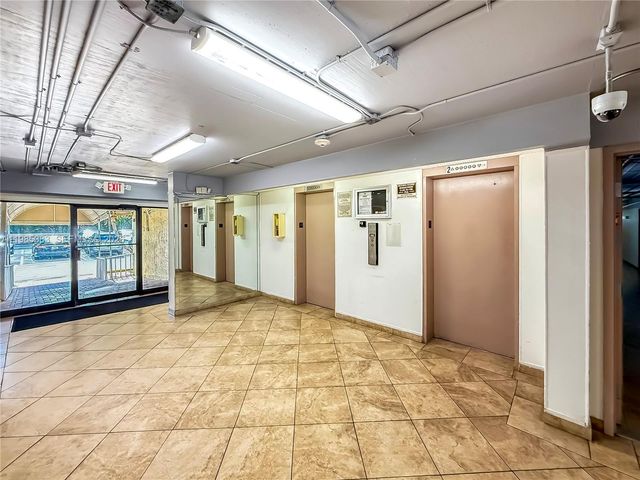 200 172nd St 319, Sunny Isles Beach, FL 33160