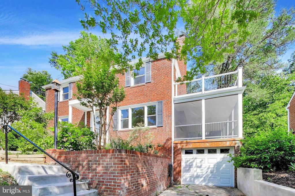 3205 CREST AVE, Cheverly, MD 20785
