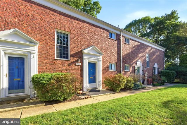 3454 MARTHA CUSTIS DR, Alexandria, VA 22302