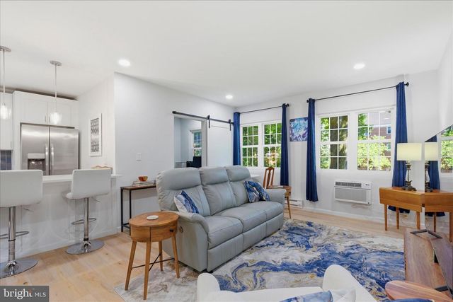3454 MARTHA CUSTIS DR, Alexandria, VA 22302