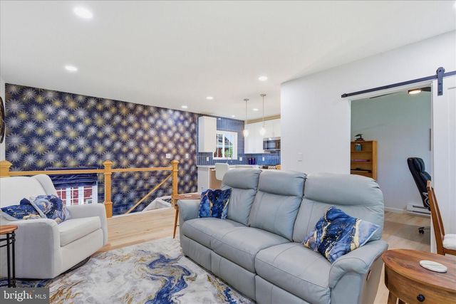 3454 MARTHA CUSTIS DR, Alexandria, VA 22302
